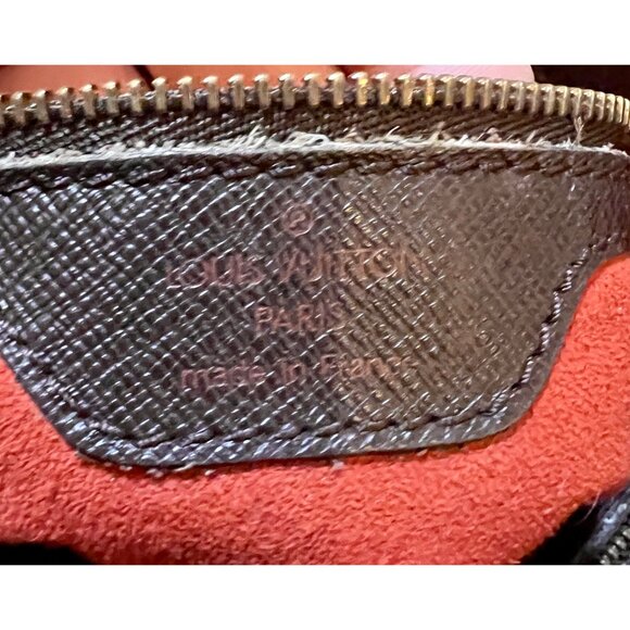 Louis Vuitton Damier Marais PM Bucket Bag - Picture 10 of 16